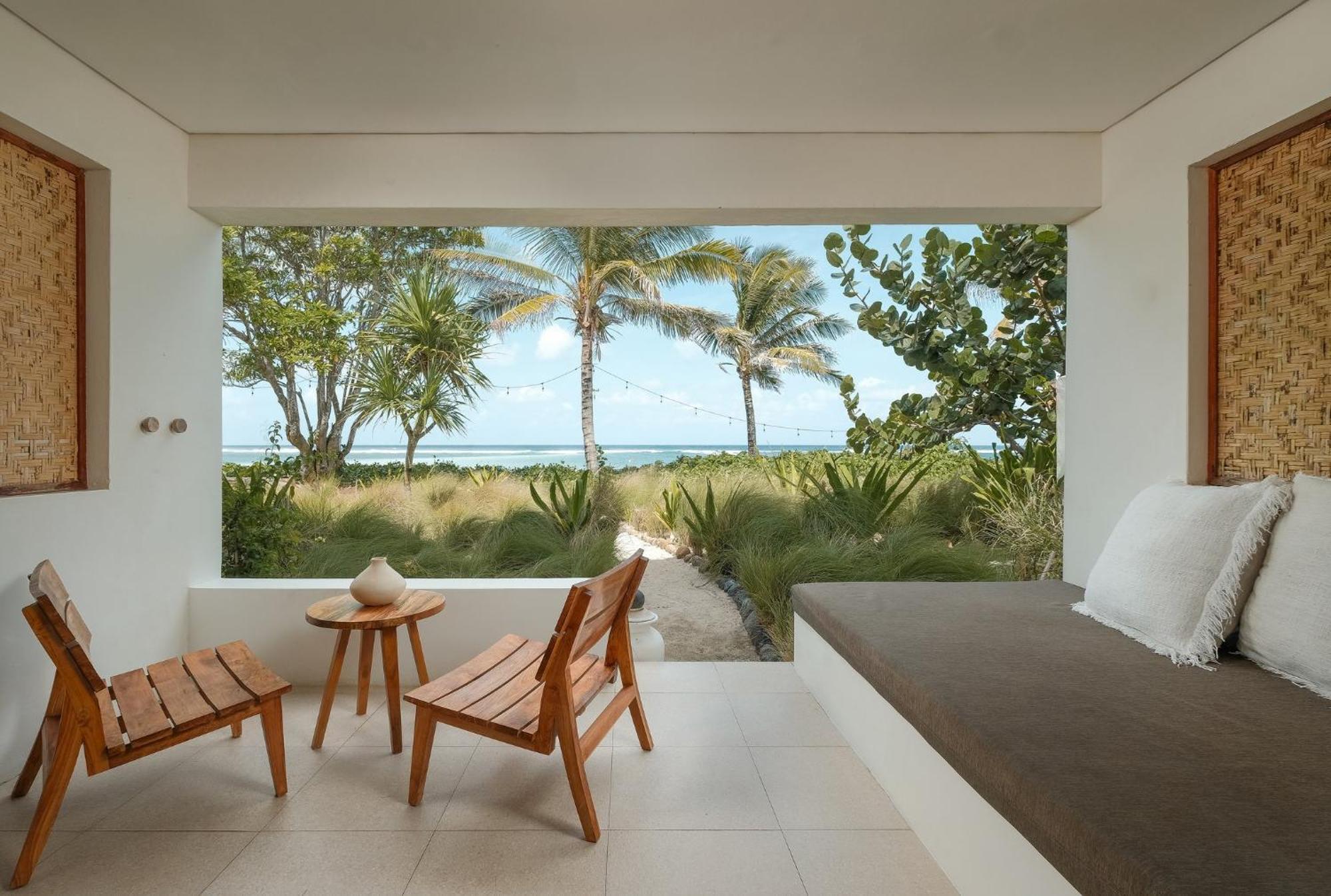 Amber Lombok Beach Resort سيلونغ بيلاناك المظهر الخارجي الصورة