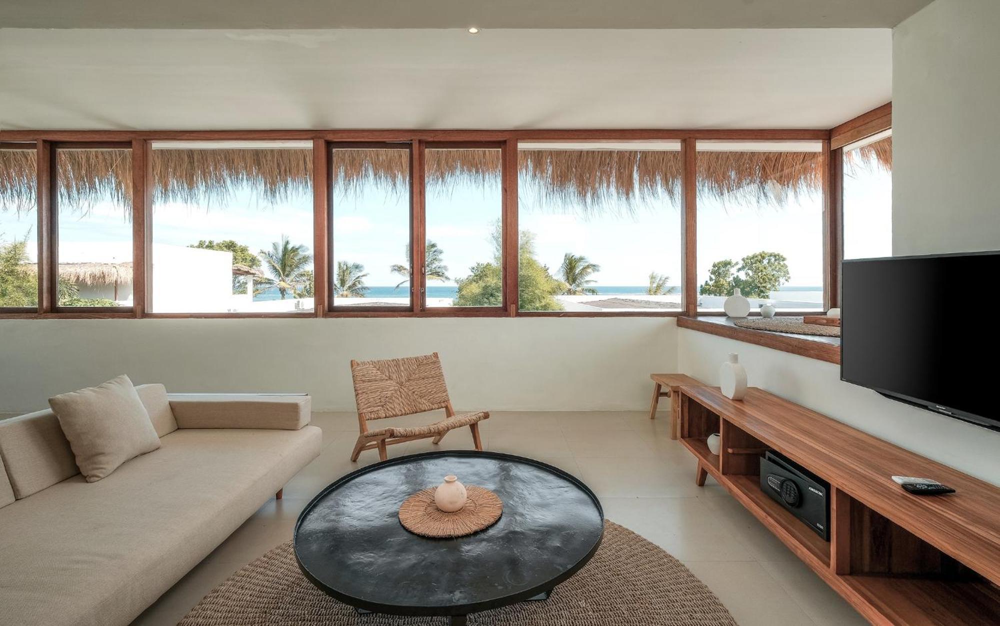 Amber Lombok Beach Resort سيلونغ بيلاناك المظهر الخارجي الصورة