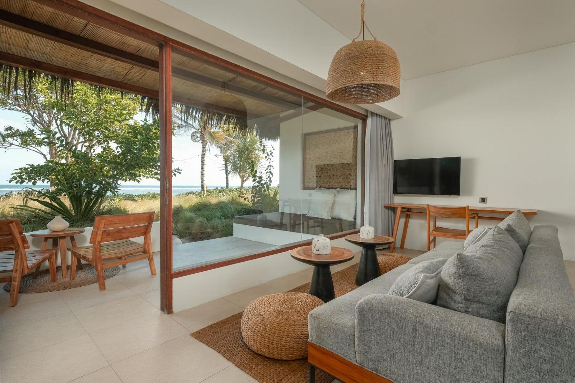 Amber Lombok Beach Resort سيلونغ بيلاناك المظهر الخارجي الصورة