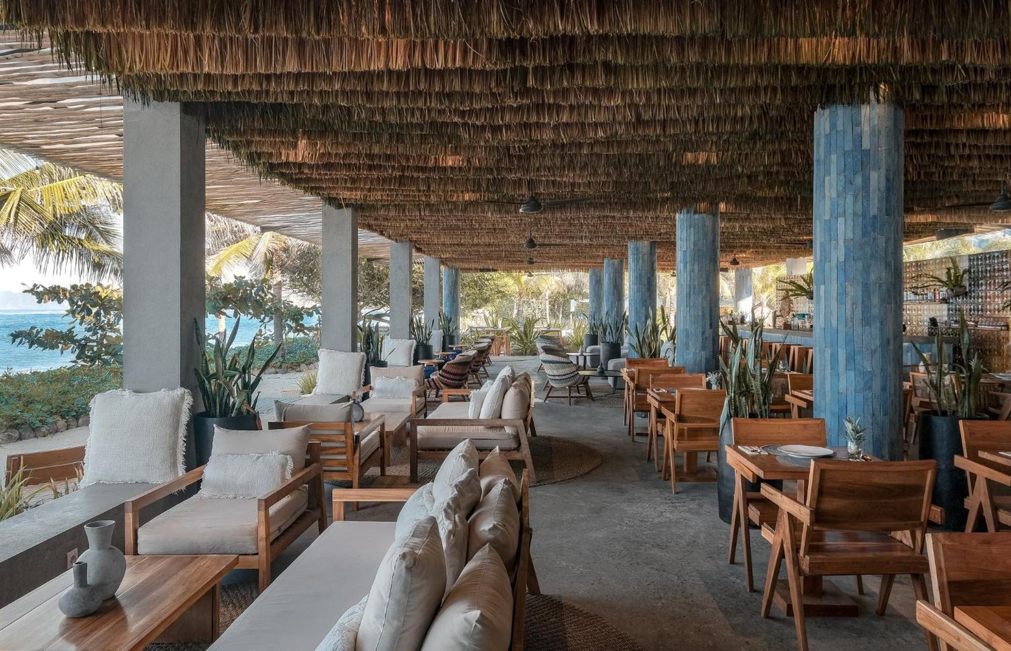 Amber Lombok Beach Resort سيلونغ بيلاناك المظهر الخارجي الصورة